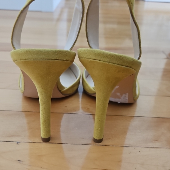 Nine West Mustard Yellow Heels - Picture 3 of 3